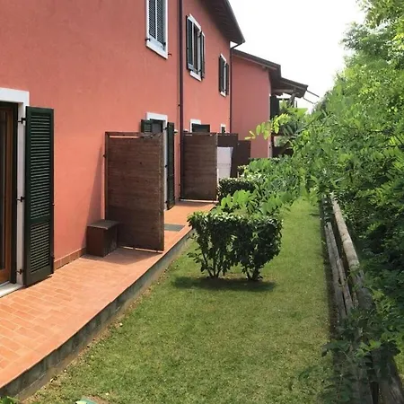 Perlago Comfortable بيت للعطل